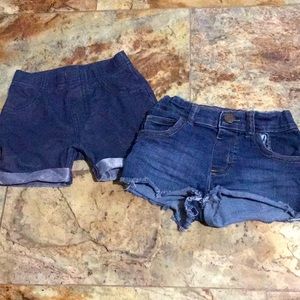 2 pairs of Garanimals toddler jean shorts, size 3T